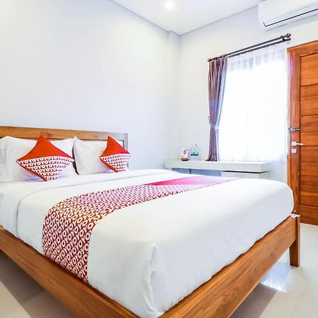 Oyo 1200 Kencana Residence Jimbaran  Luaran gambar
