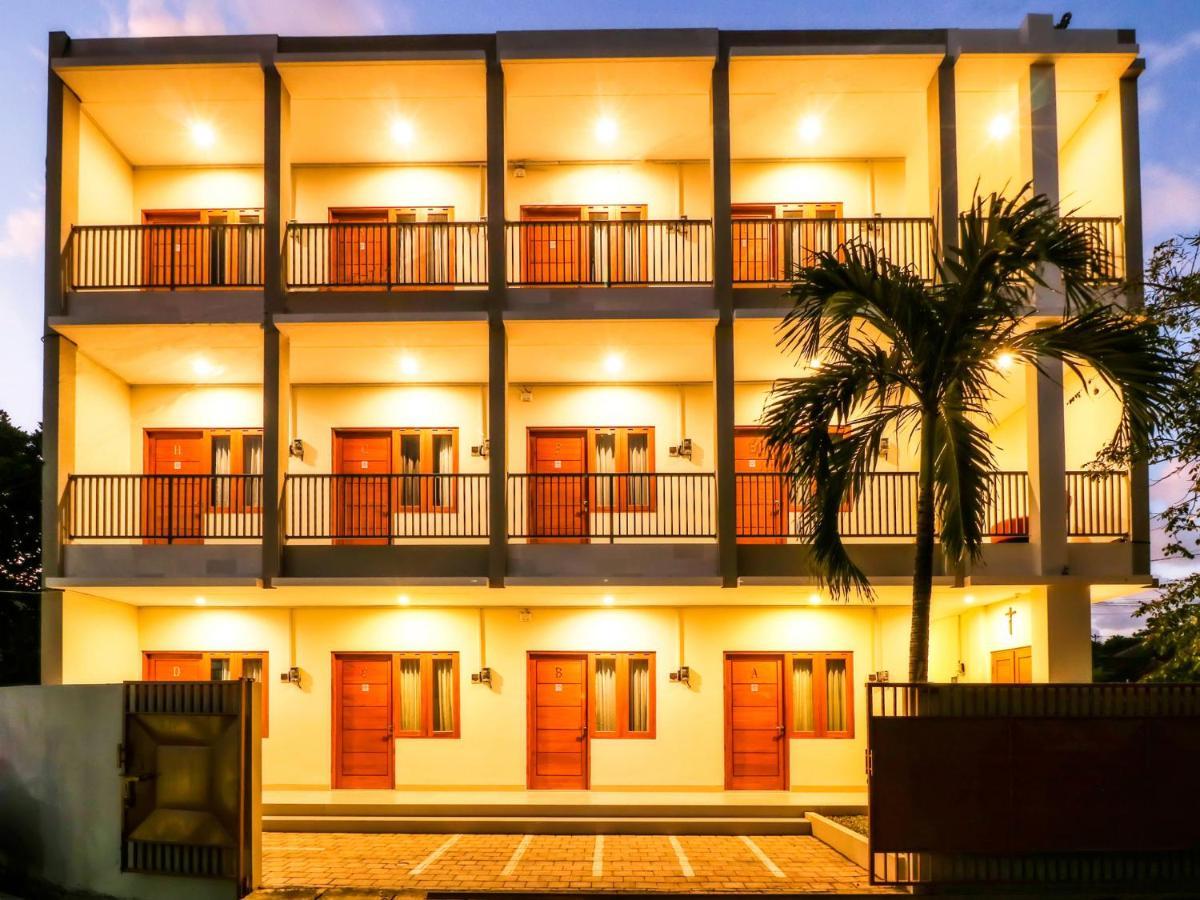 Oyo 1200 Kencana Residence Jimbaran  Luaran gambar
