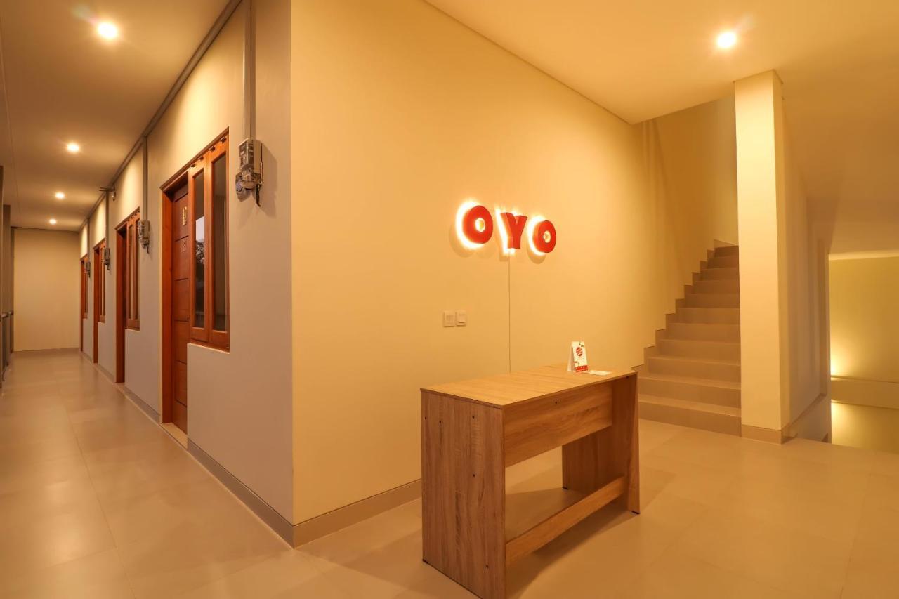 Oyo 1200 Kencana Residence Jimbaran  Luaran gambar