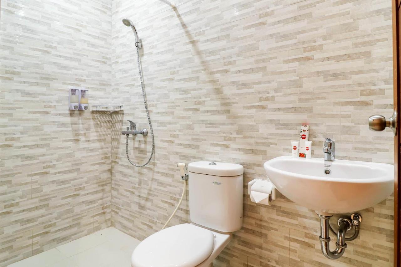 Oyo 1200 Kencana Residence Jimbaran  Luaran gambar